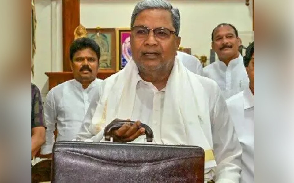 Govt, oppn likely to lock horns over Centre-State row as Karnataka Budget session begins Monday